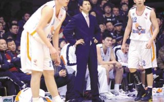 杨鸣老婆是盼盼集团千金，杨鸣老婆是盼盼集团千金么